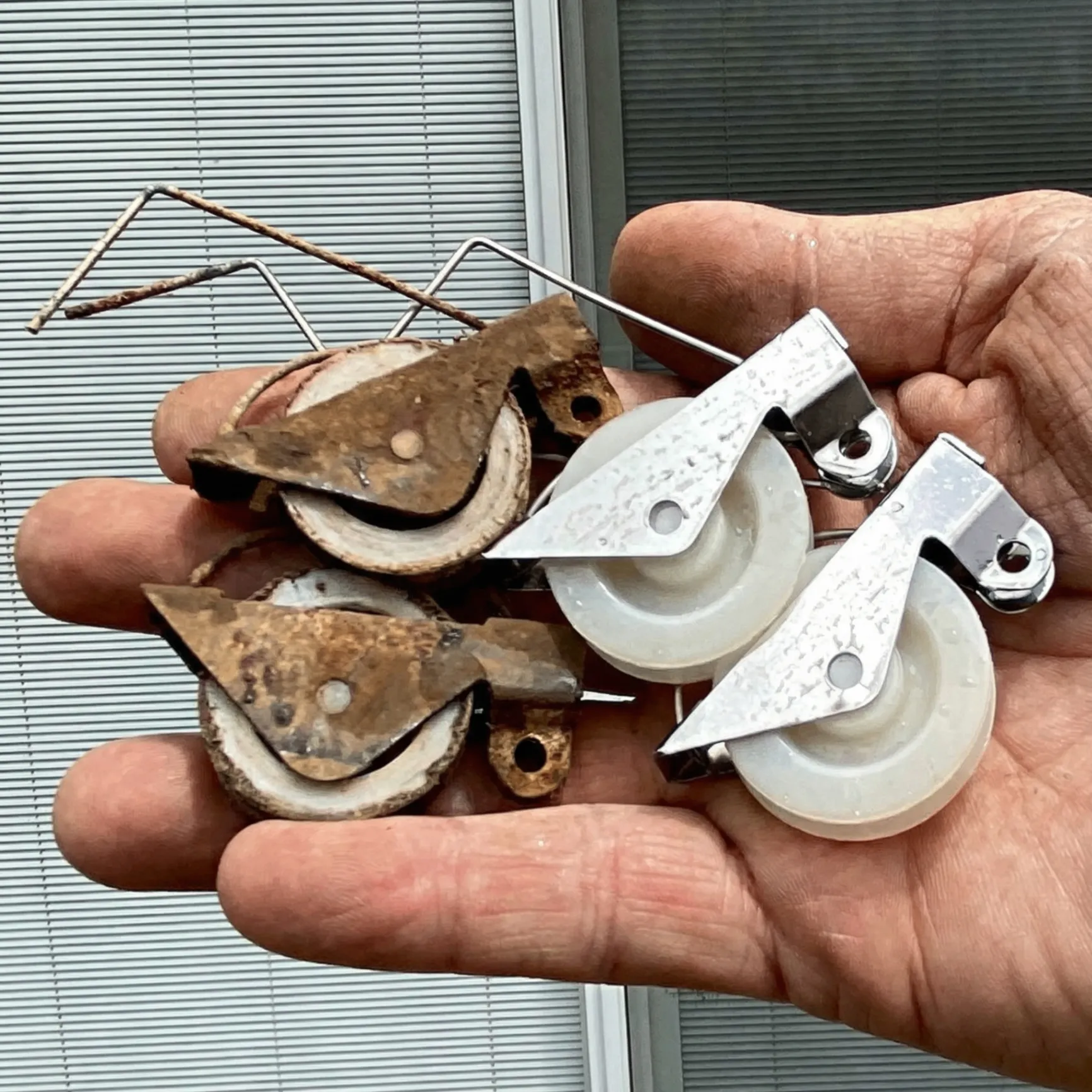Sliding door wheel replacement - old vs new rollers